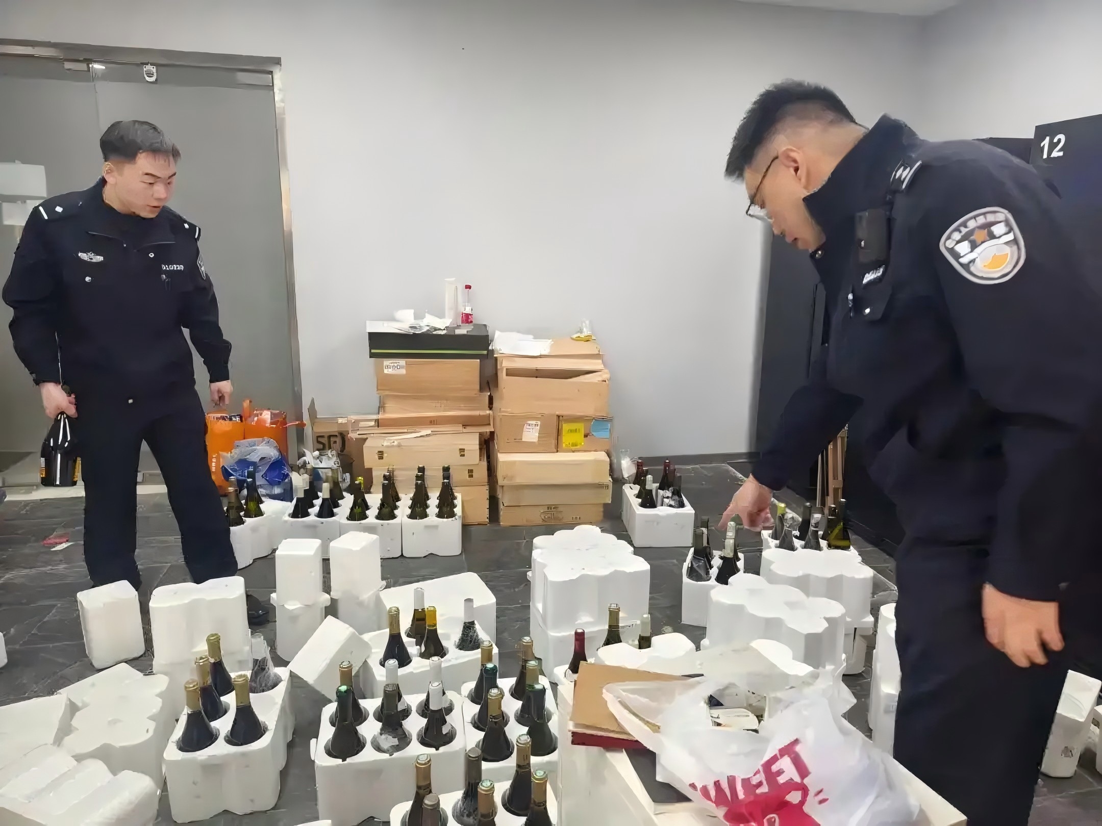 千万元高档红酒走私大案告破